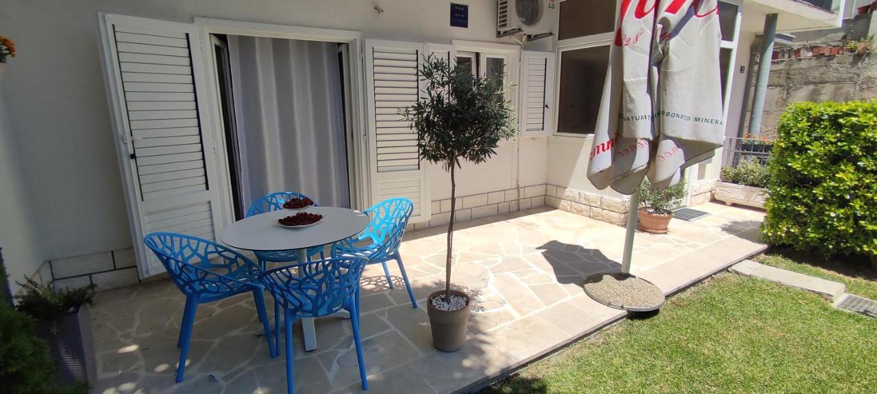 Apartment Garden Residence With Private Parking 斯普利特 外观 照片
